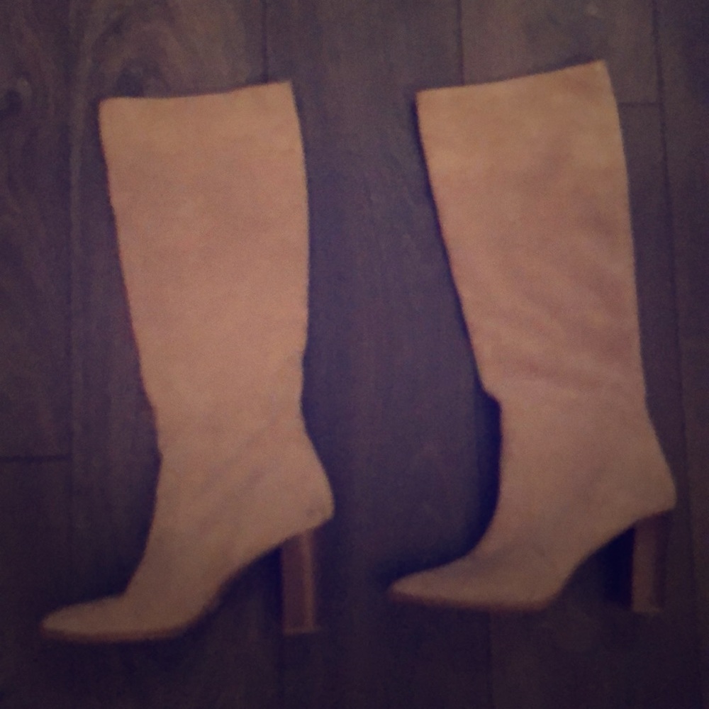 Beautiful pair of dolce vita tall grey boots
